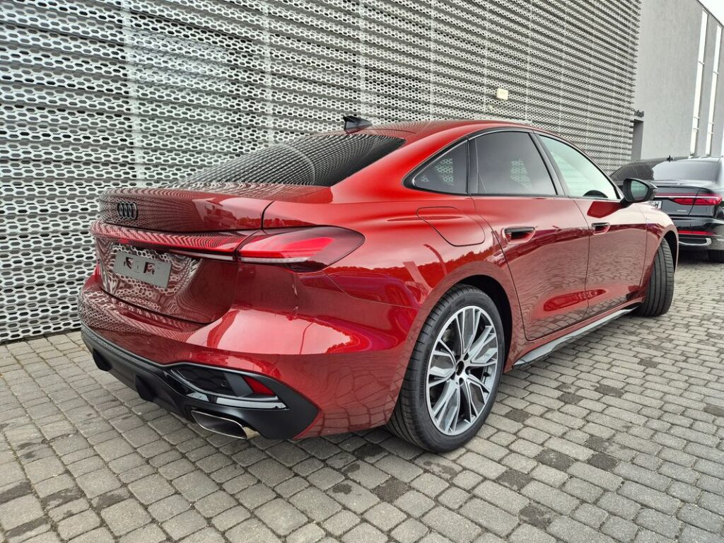 AUDI A5-LIMOUSINE
