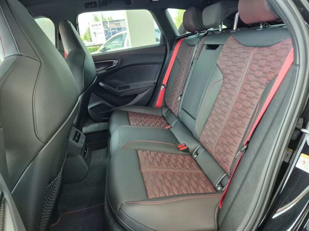AUDI RS5-AVANT