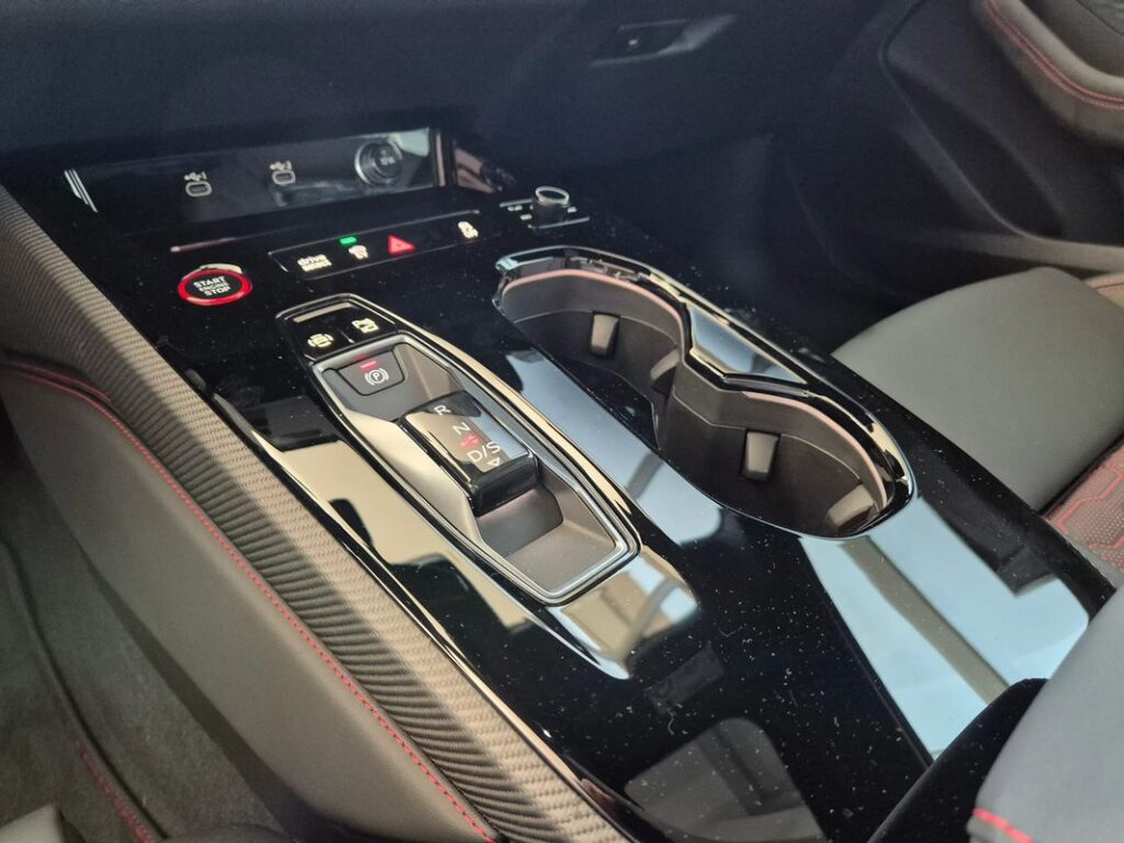 AUDI RS5-AVANT