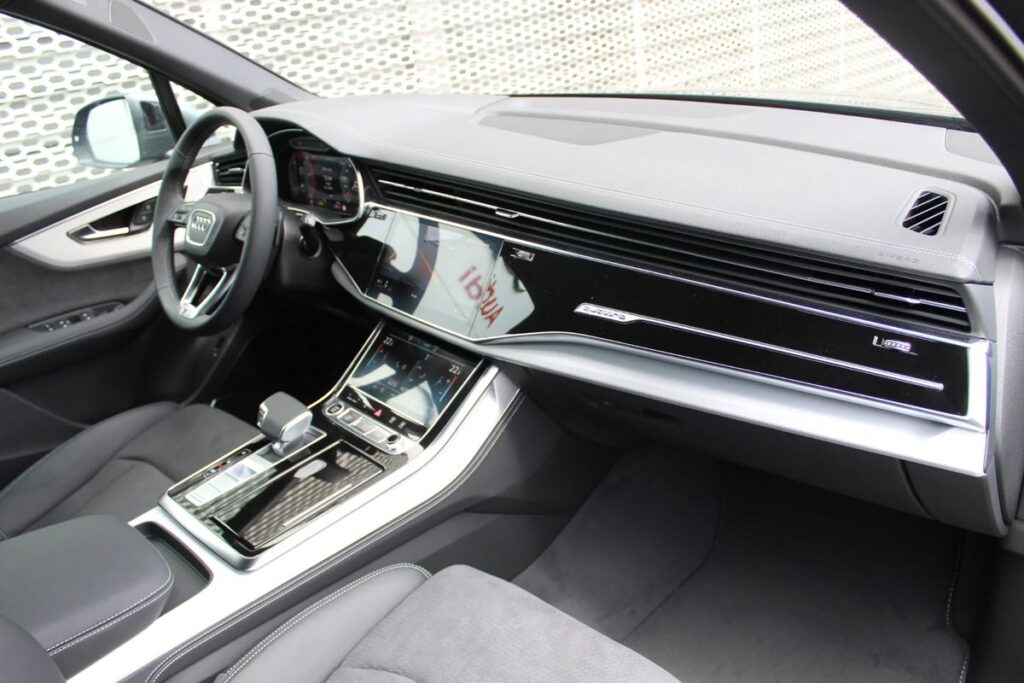 AUDI Q7 TDI MHEV 210 kW Quattro S-Line Tiptr
