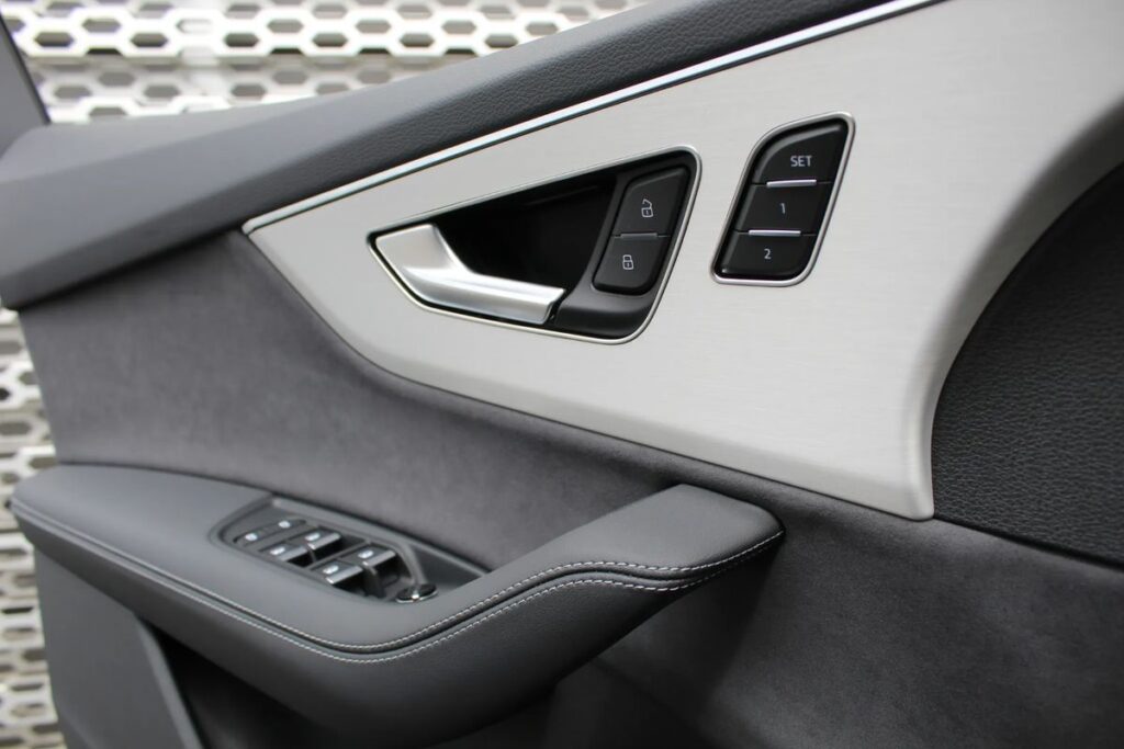 AUDI Q7 TDI MHEV 210 kW Quattro S-Line Tiptr