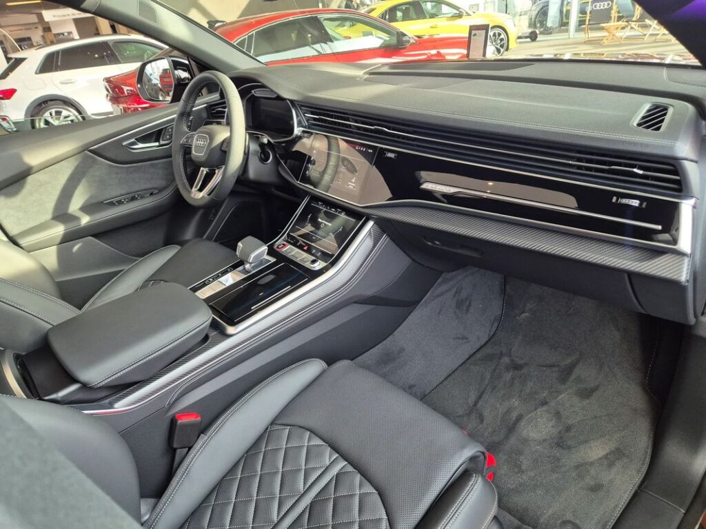 AUDI SQ8 TFSI Quattro Tiptronic