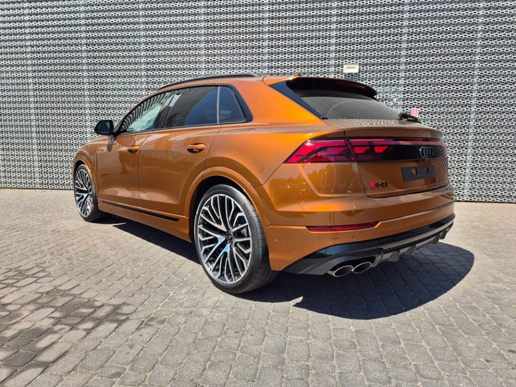 AUDI SQ8 TFSI Quattro Tiptronic