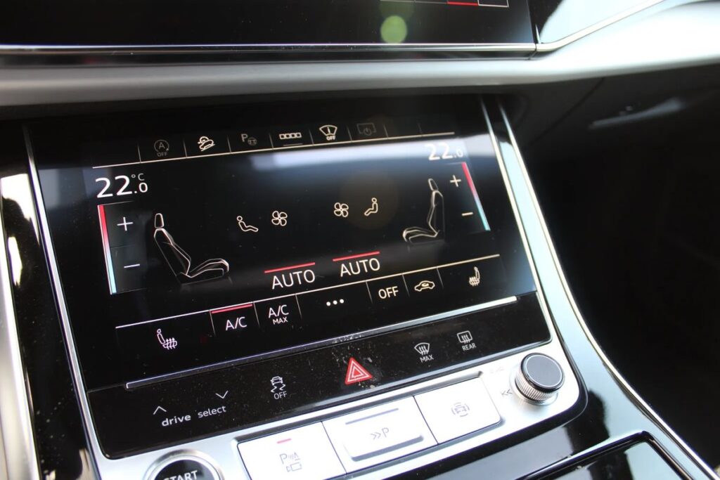 AUDI Q7 TDI MHEV 210 kW Quattro S-Line Tiptr