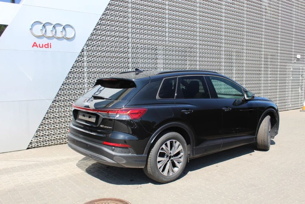 AUDI Q4 E Tron 40.63kwh Advanced